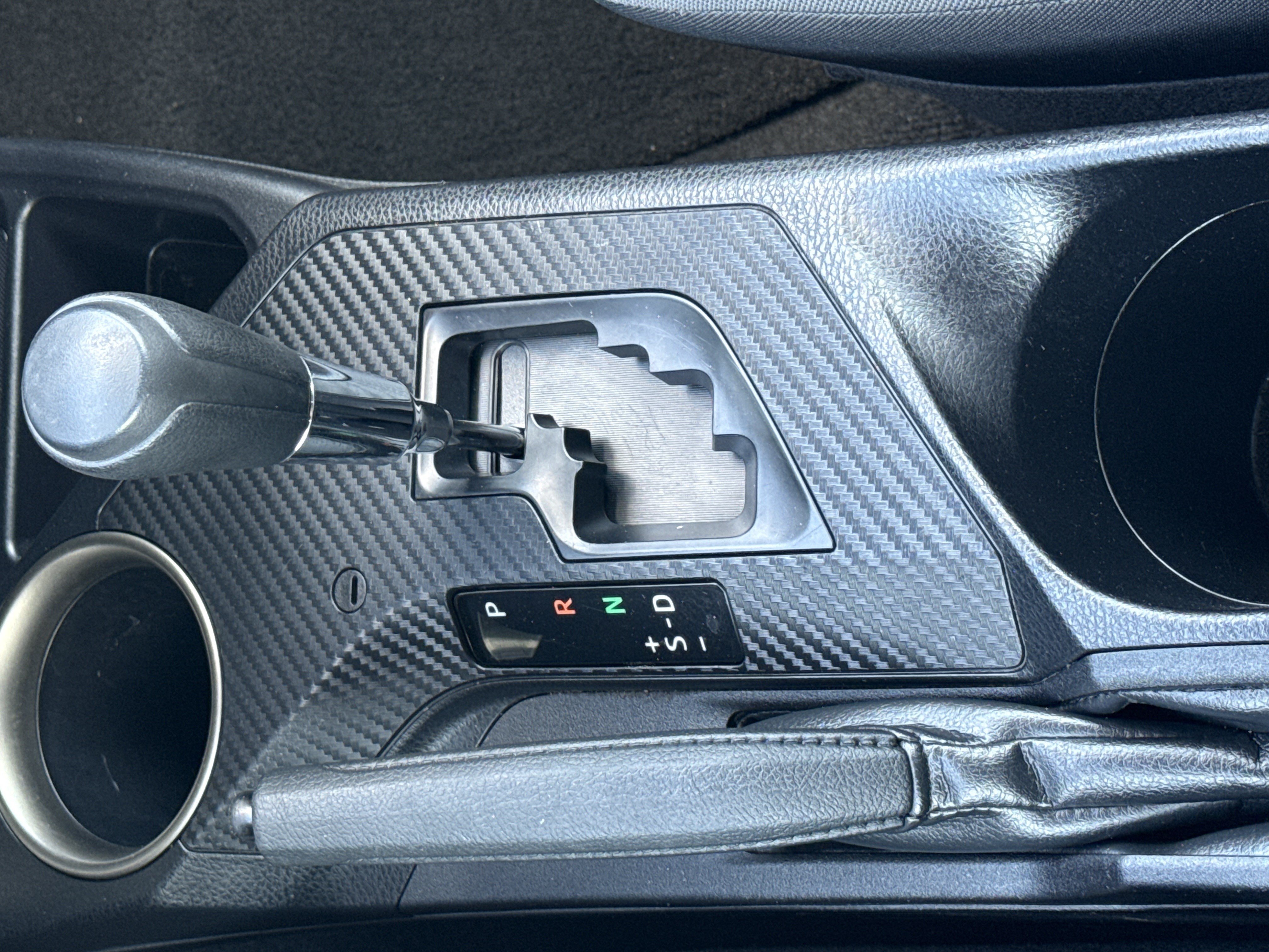 Used 2013 Toyota RAV4 LE FWD image 25