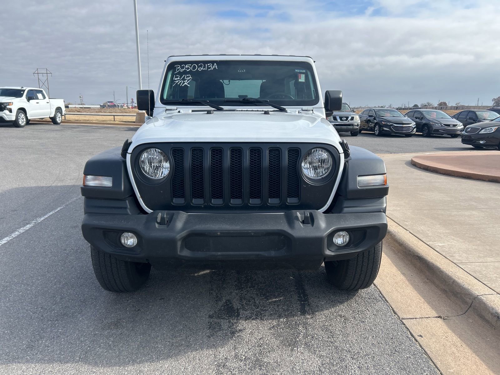 Used 2023 Jeep Wrangler Sport video 2