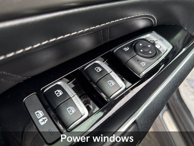 Used 2023 Kia Sorento SX image 19