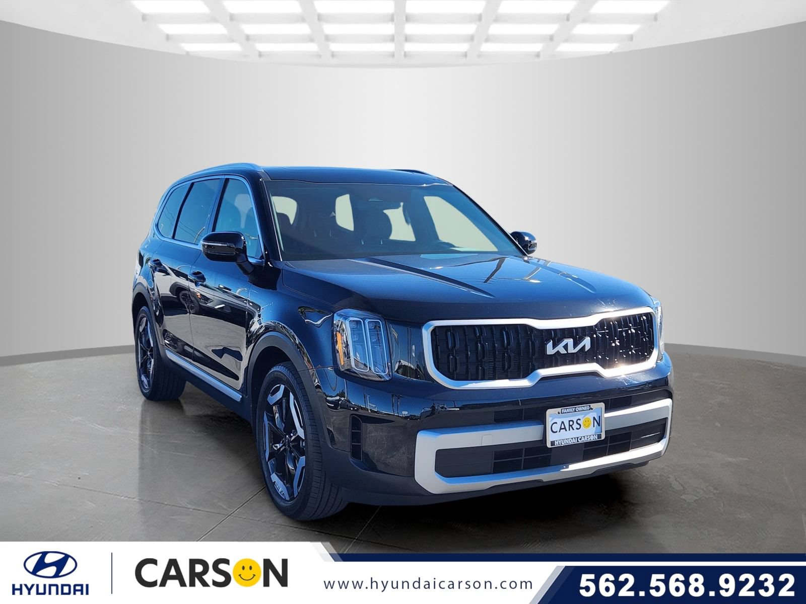 Used 2023 Kia Telluride EX w/ EX Captain's Chair Package