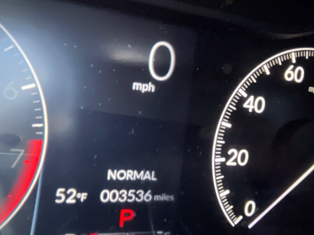 Used 2025 Honda HR-V EX-L image 2