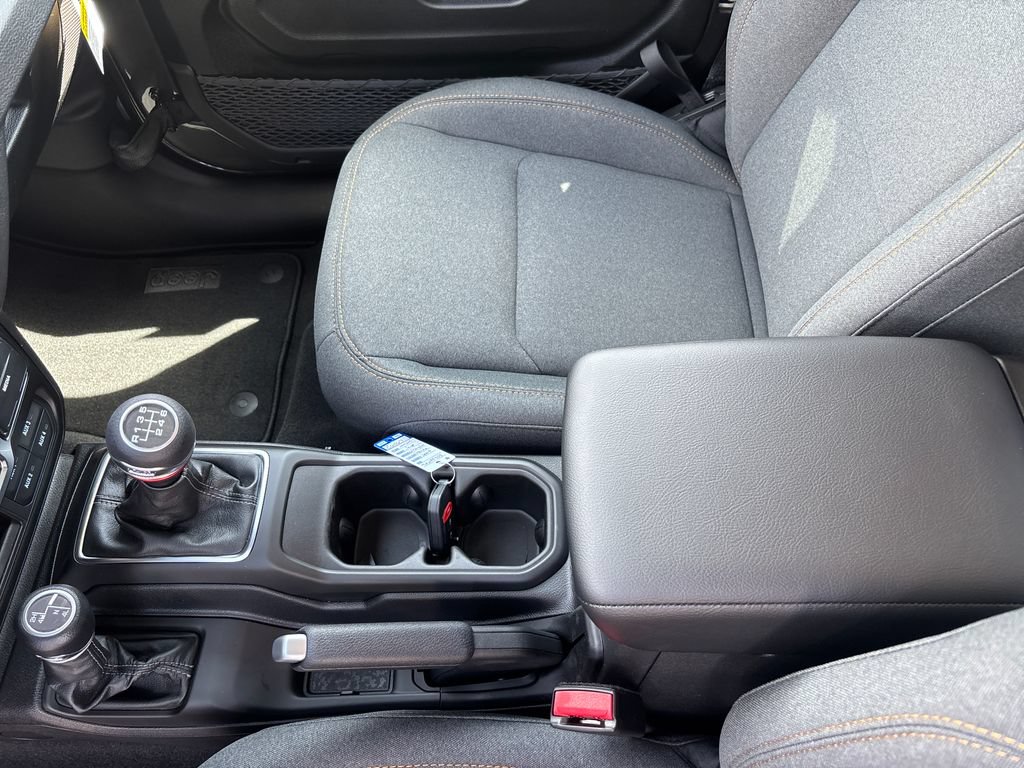 New 2026 Jeep Wrangler Sport AWD/4WD image 30