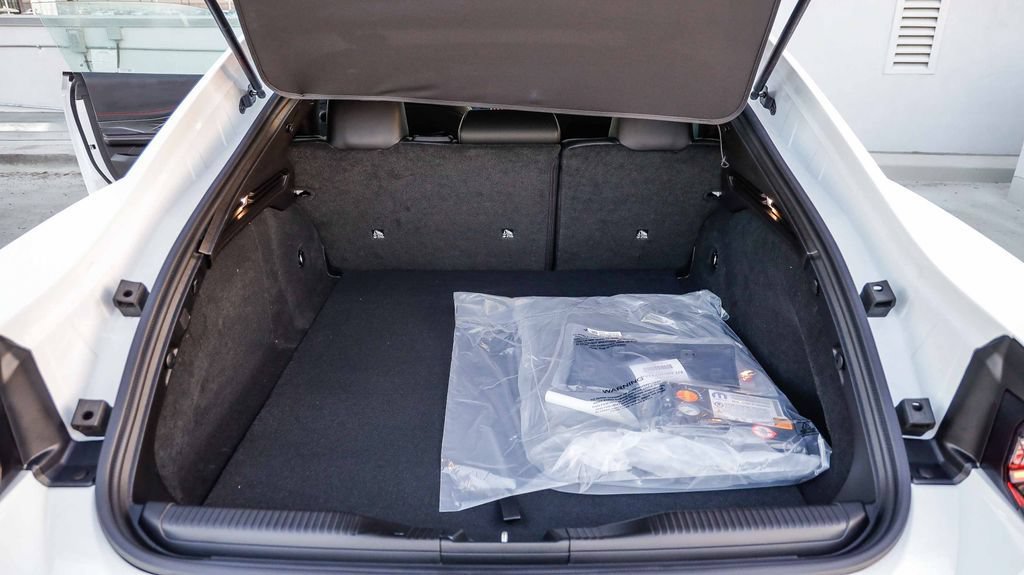 New 2026 Dodge Charger Scat Pack w/ Blacktop Package AWD/4WD image 30