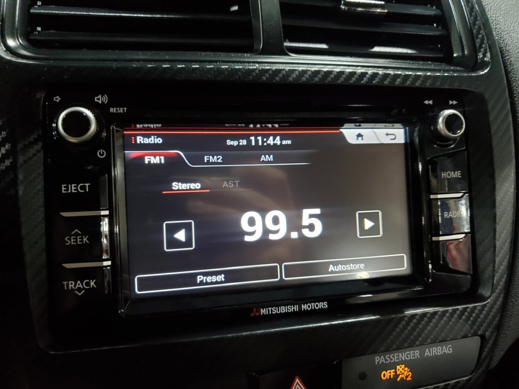 Used 2018 Mitsubishi Outlander Sport LE FWD image 26