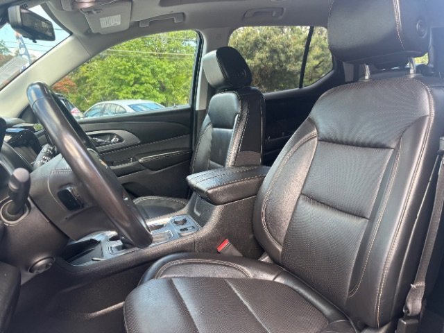 Used 2018 Chevrolet Traverse Premier w/ Redline Edition image 13