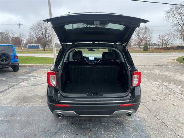 Used 2022 Ford Explorer Limited w/ Equipment Group 301A image 6
