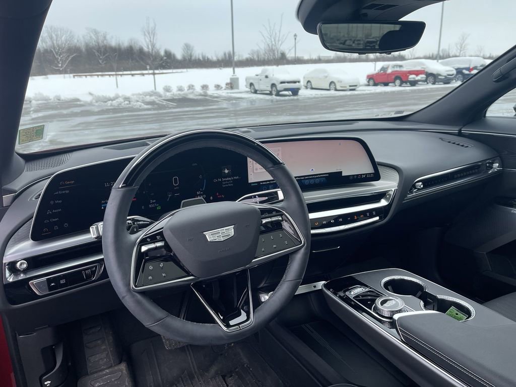 Certified 2024 Cadillac Lyriq Luxury w/ LPO, Floor Liner Package image 9