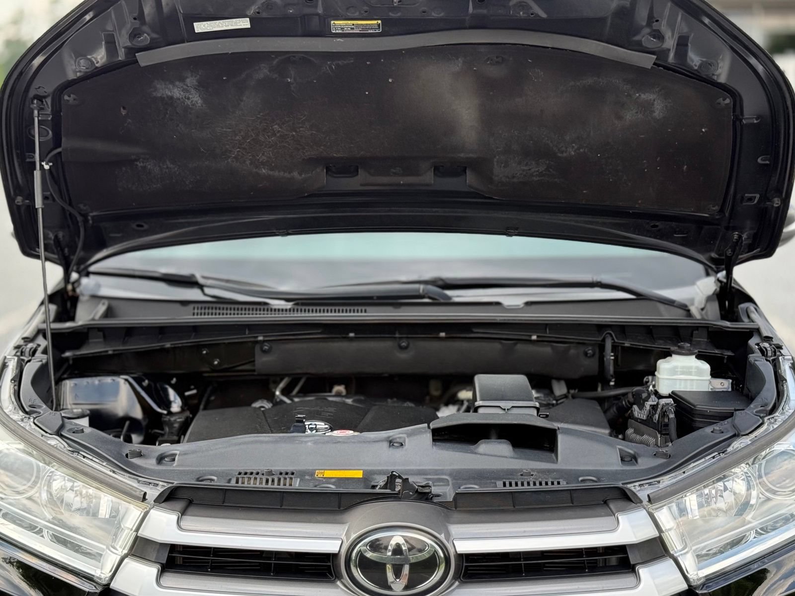 Used 2019 Toyota Highlander XLE AWD/4WD image 50