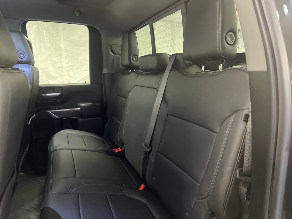 Used 2022 Chevrolet Silverado 2500 LTZ AWD/4WD image 45