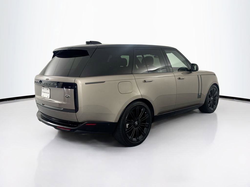 Used 2023 Land Rover Range Rover SE AWD/4WD image 5