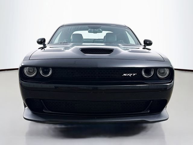 Used 2015 Dodge Challenger SRT Hellcat RWD image 2