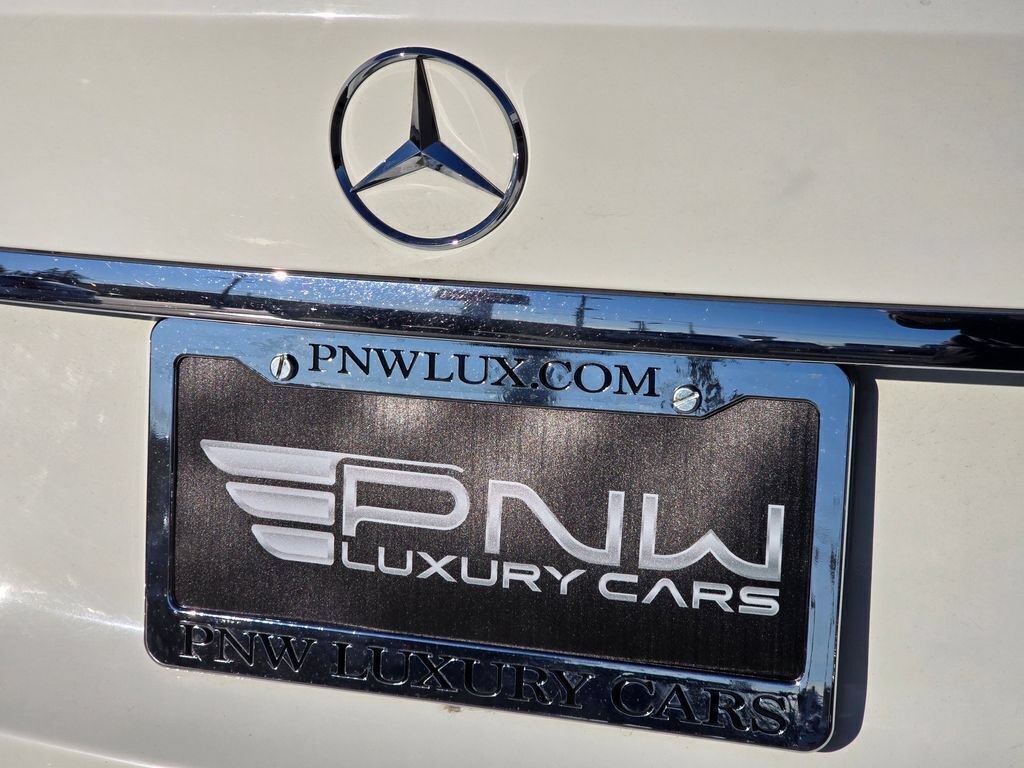 Used 2009 Mercedes-Benz C 300 Sedan image 14