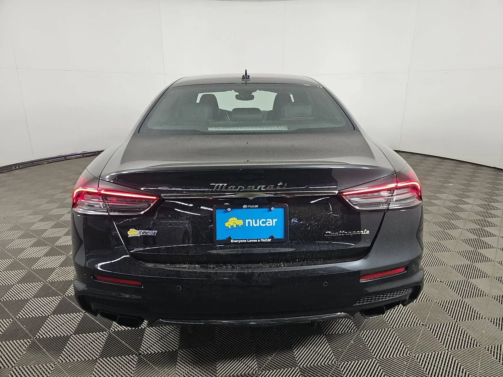 Used 2022 Maserati Quattroporte Trofeo RWD image 10