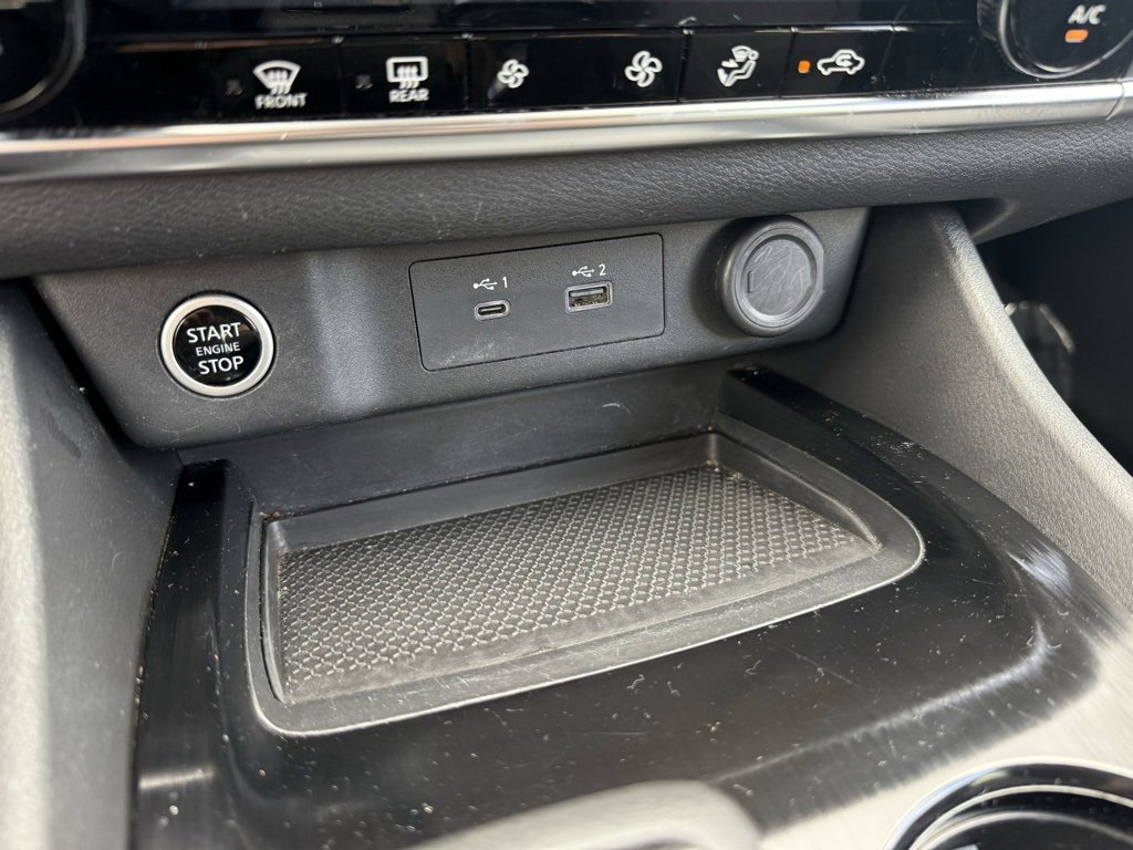 Used 2023 Nissan Rogue SV image 12