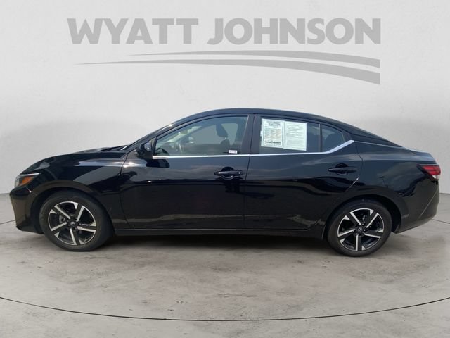 Used 2024 Nissan Sentra SV FWD image 4