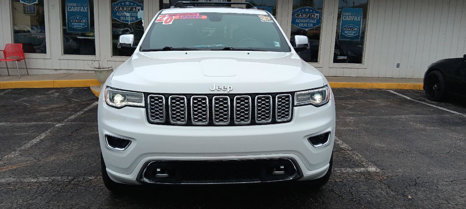 Used 2020 Jeep Grand Cherokee Overland image 2