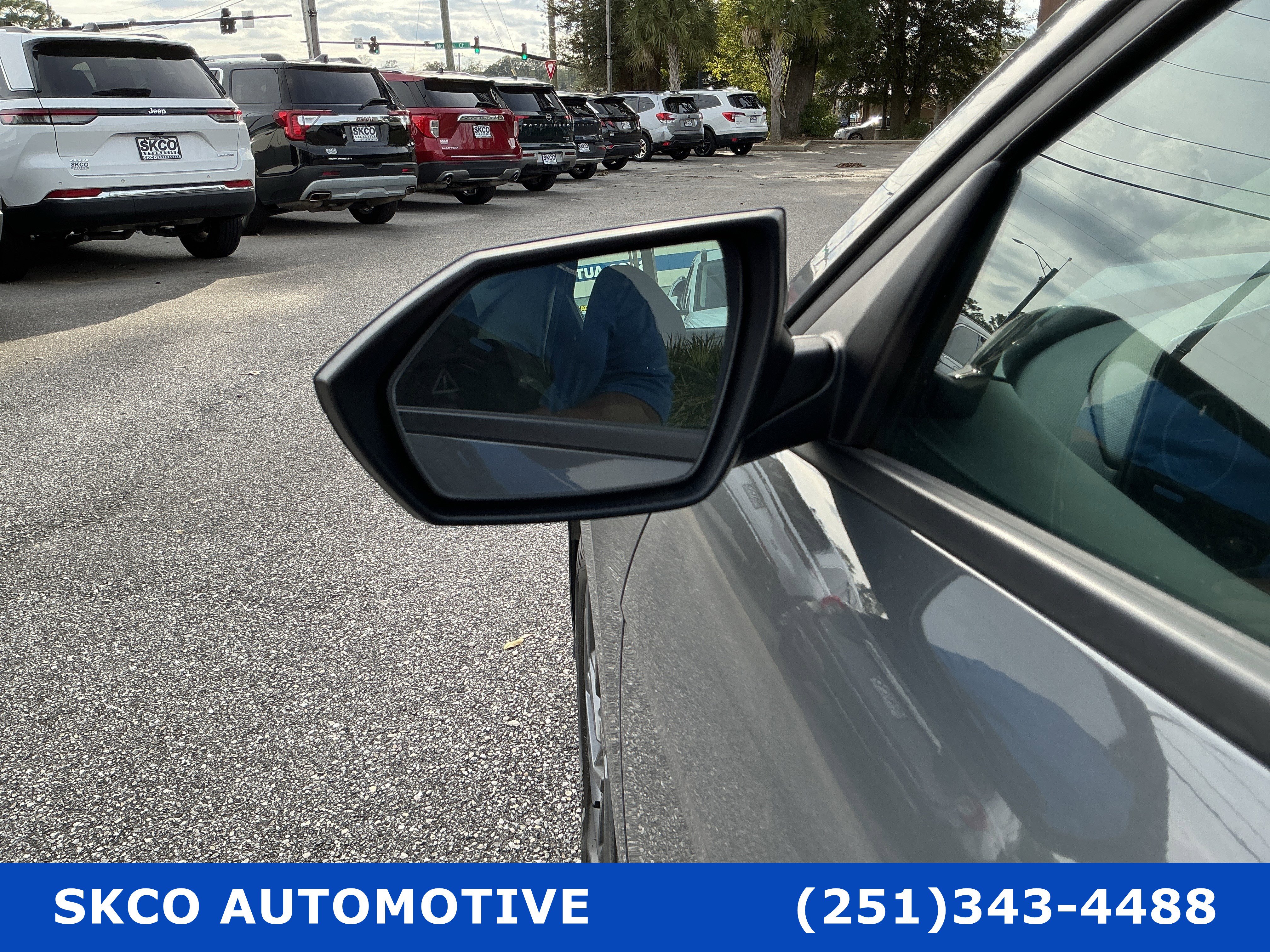 Used 2024 Hyundai Elantra SEL FWD image 10