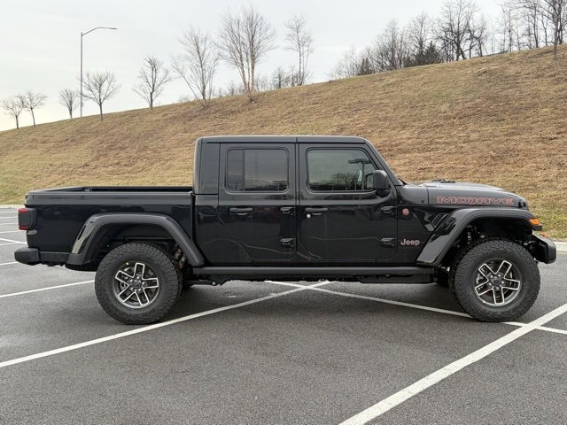 New 2026 Jeep Gladiator Mojave image 9