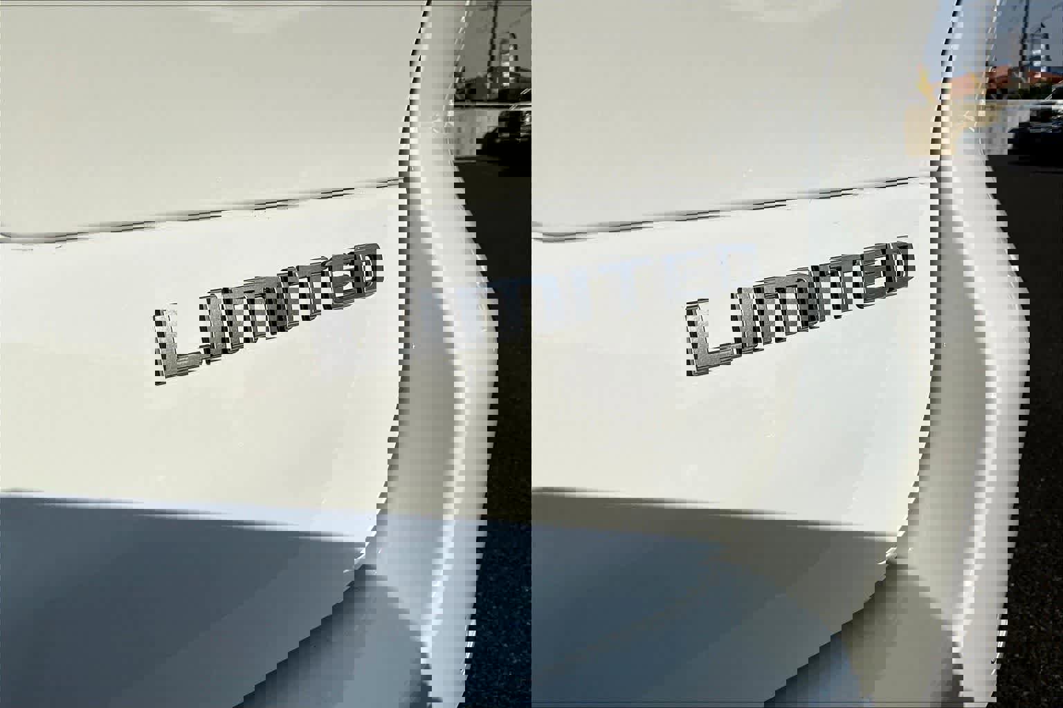 New 2025 Jeep Grand Cherokee L Limited w/ Luxury Tech Group II image 7