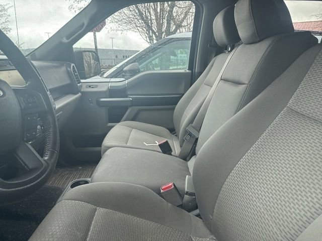Used 2015 Ford F150 XLT w/ Equipment Group 302A Luxury AWD/4WD image 9
