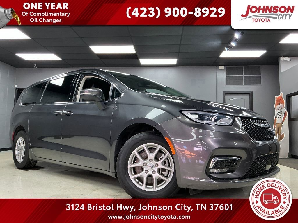 Used 2023 Chrysler Pacifica Touring-L