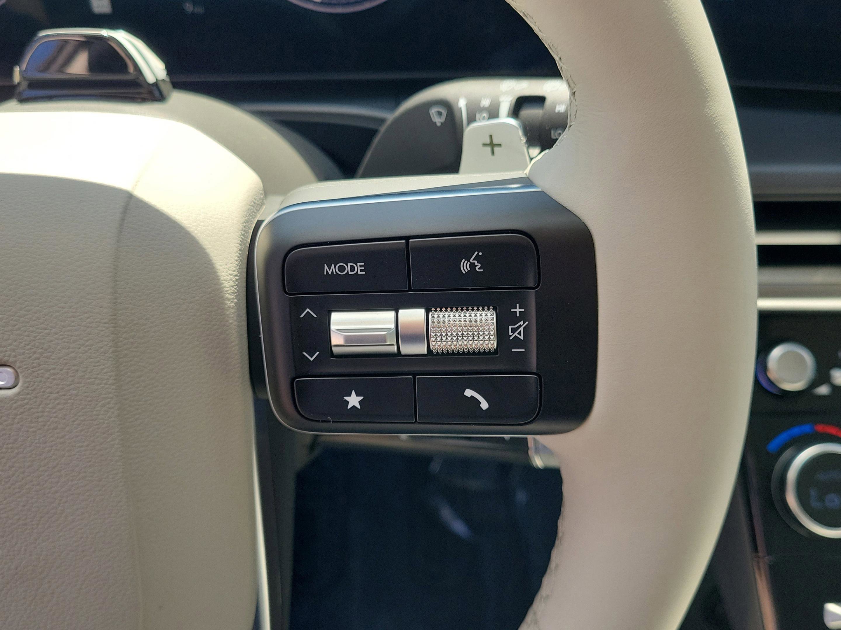 New 2026 Hyundai Santa Fe SEL image 38