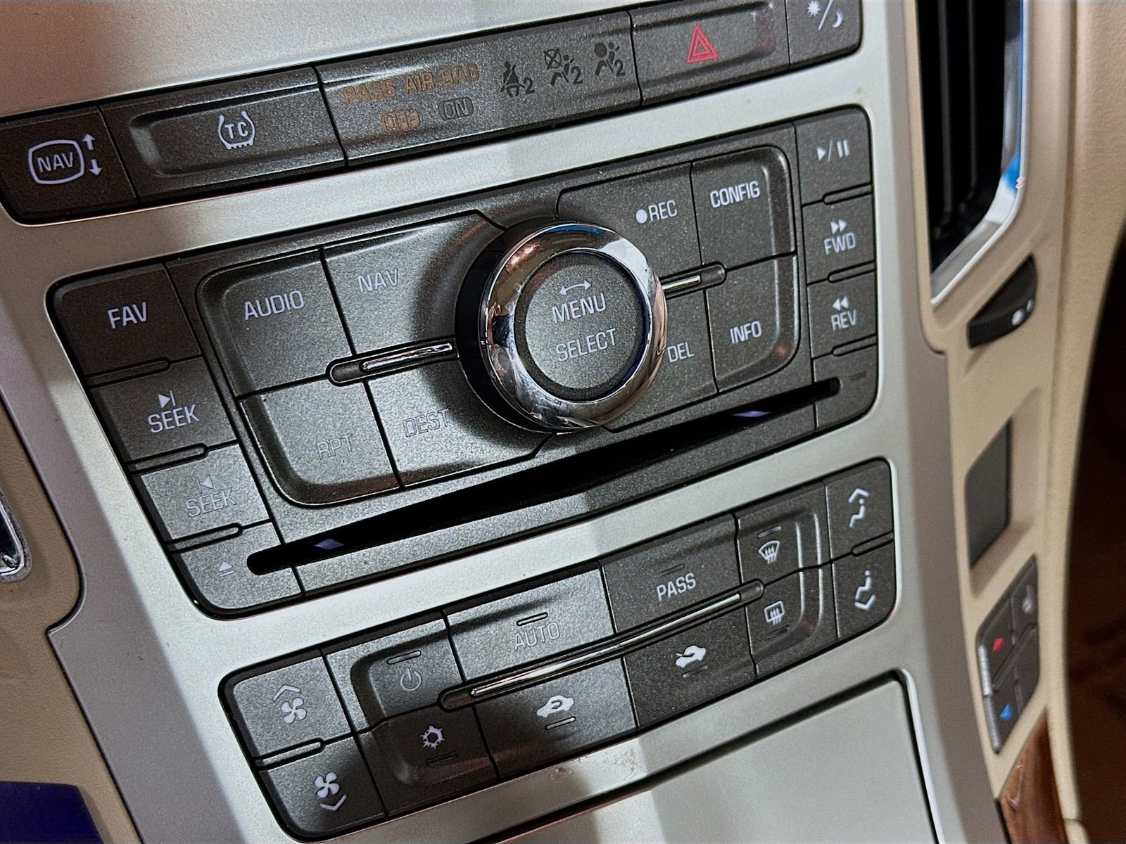 Used 2010 Cadillac CTS Luxury image 15