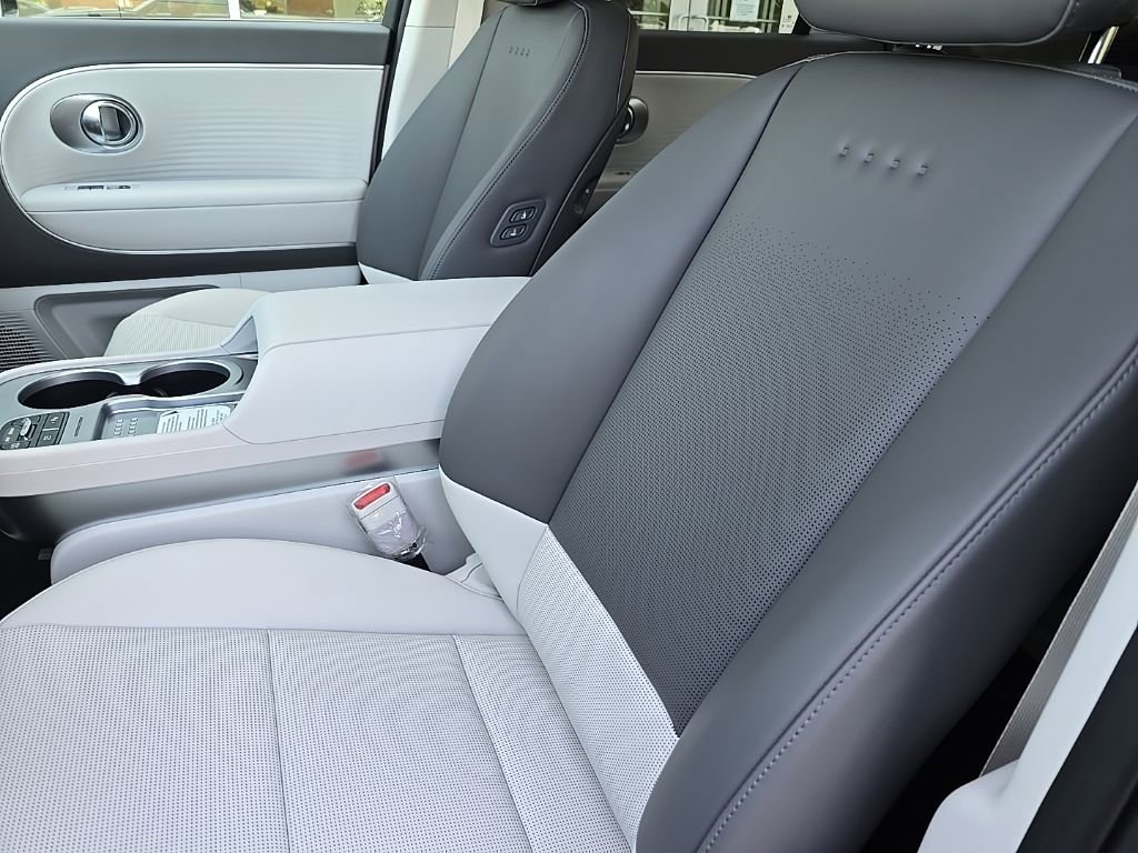 New 2026 Hyundai Ioniq 9 SEL image 16