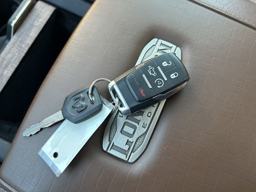 Used 2022 RAM 3500 Limited image 25