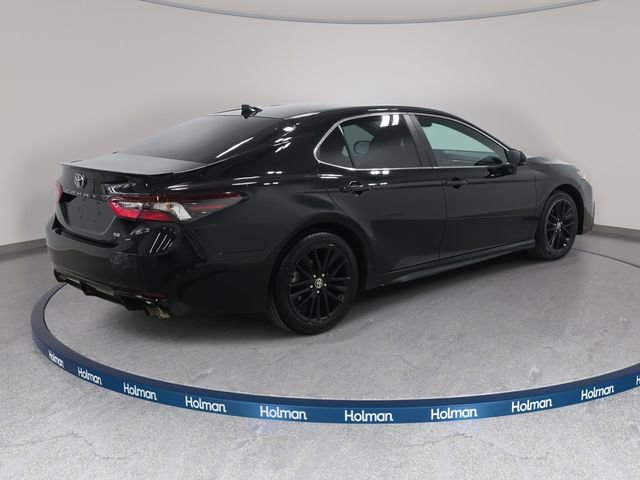 Used 2021 Toyota Camry SE FWD image 6