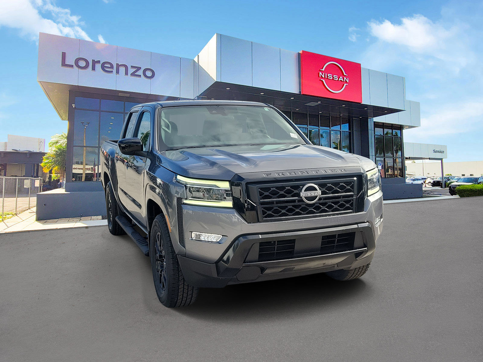 Used 2023 Nissan Frontier SV w/ Midnight Edition Package RWD image 3
