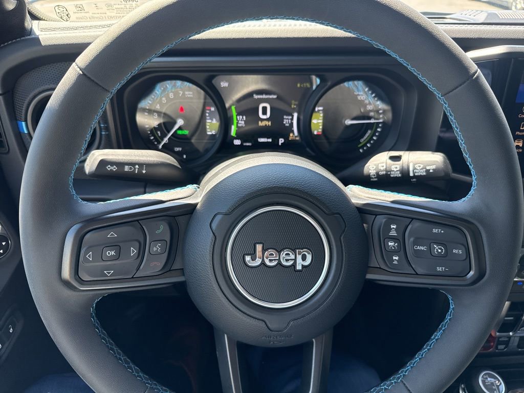 Certified 2025 Jeep Wrangler Unlimited Rubicon 4xe w/ Safety Group image 19