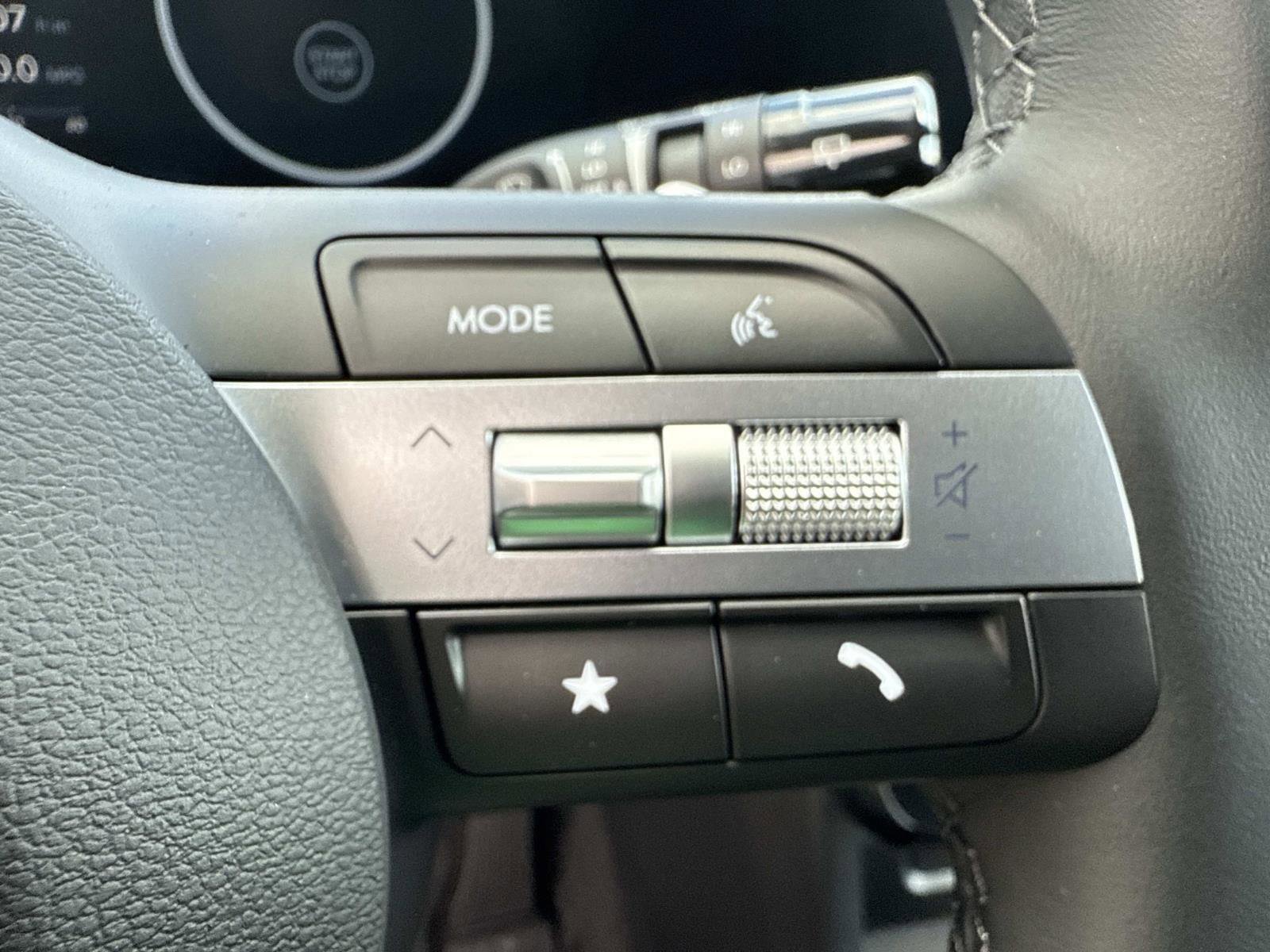 New 2025 Hyundai Tucson SEL image 26