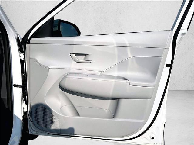 Used 2024 Hyundai Kona SE FWD image 19
