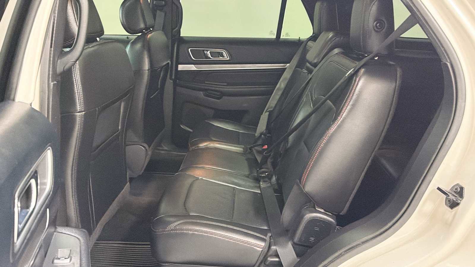 Used 2016 Ford Explorer Sport w/ Equipment Group 401A AWD/4WD image 25