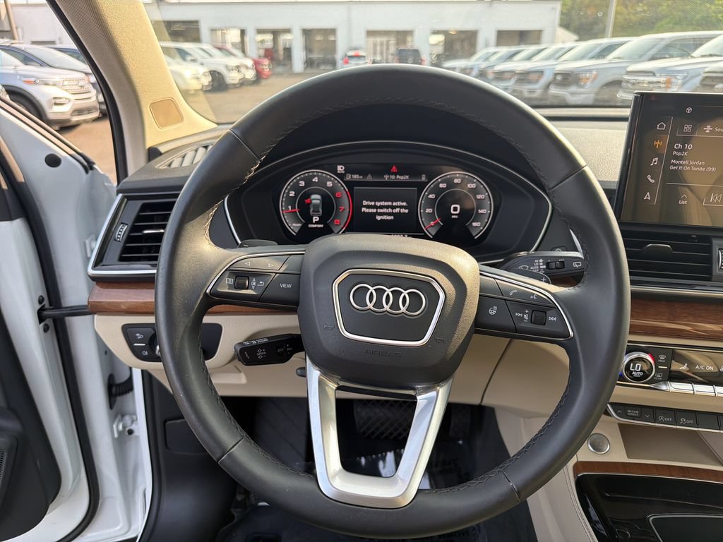 Used 2023 Audi Q5 Premium Plus w/ Premium Plus Package AWD/4WD image 21