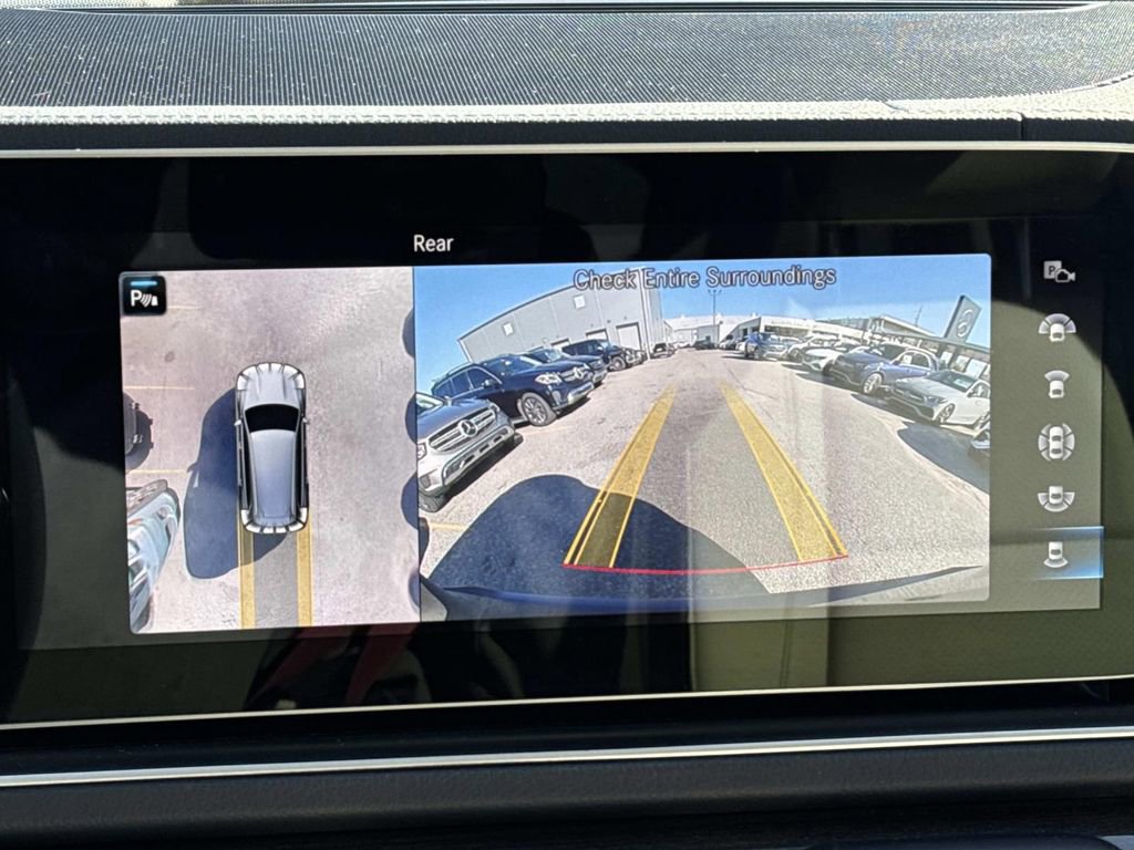 Used 2022 Mercedes-Benz GLS 450 4MATIC image 26