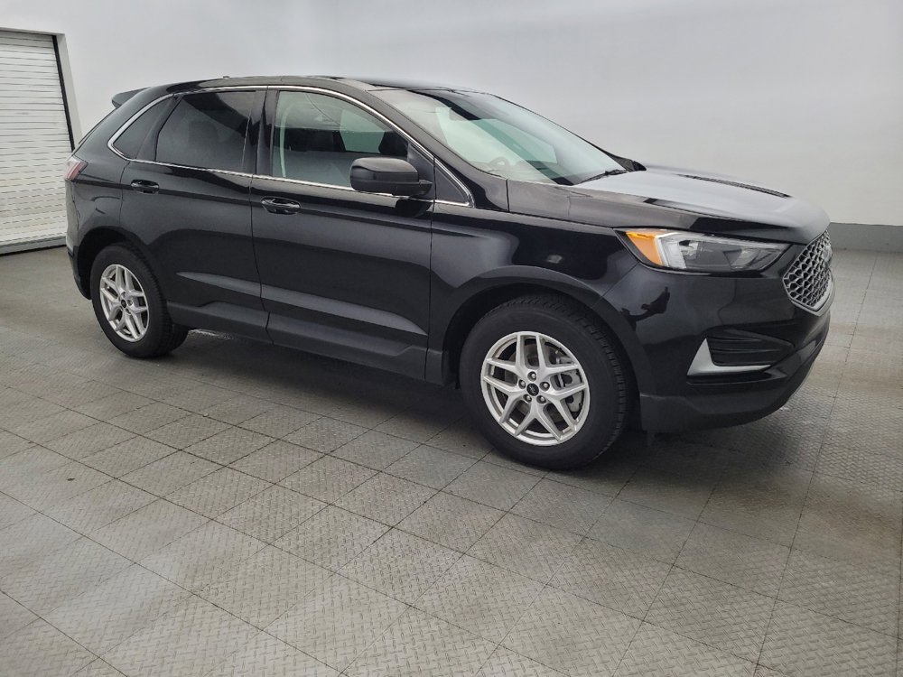 Used 2024 Ford Edge SEL image 11