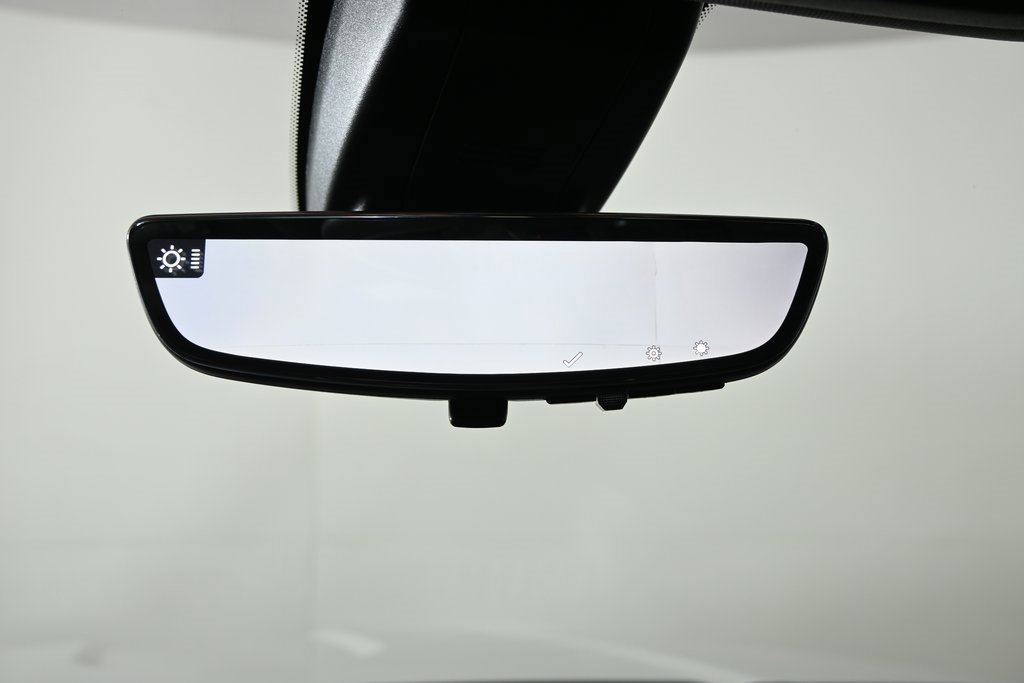 Used 2023 GMC Sierra 3500 Denali w/ Denali Ultimate Package image 37