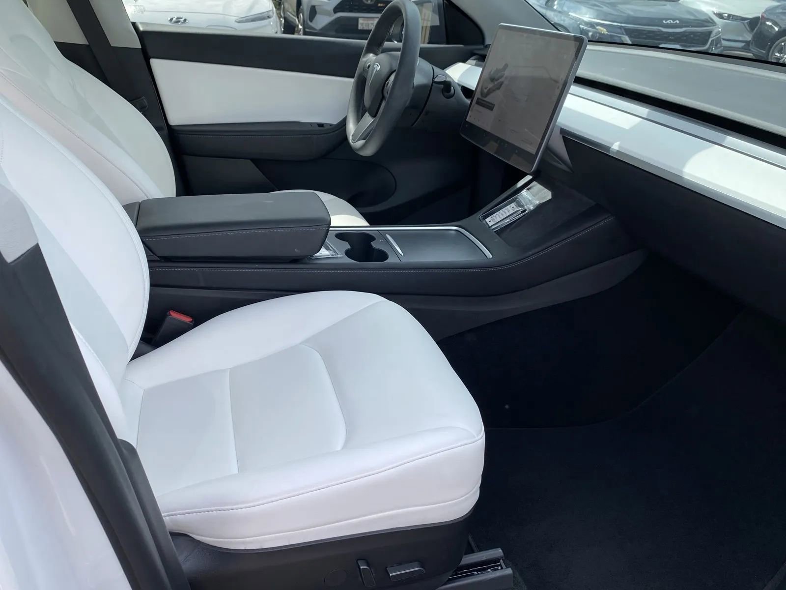 Used 2021 Tesla Model Y Long Range AWD/4WD image 6