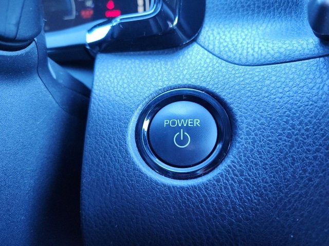 Certified 2025 Toyota Camry SE image 21