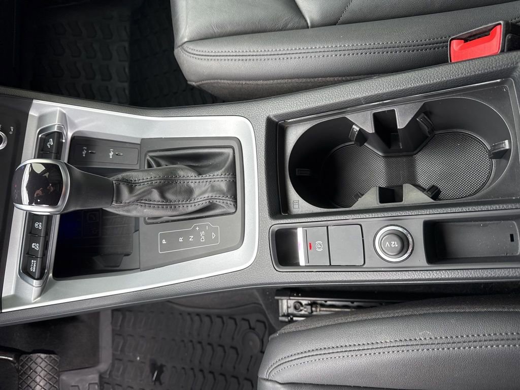 Used 2023 Audi Q3 2.0T Premium Plus image 26