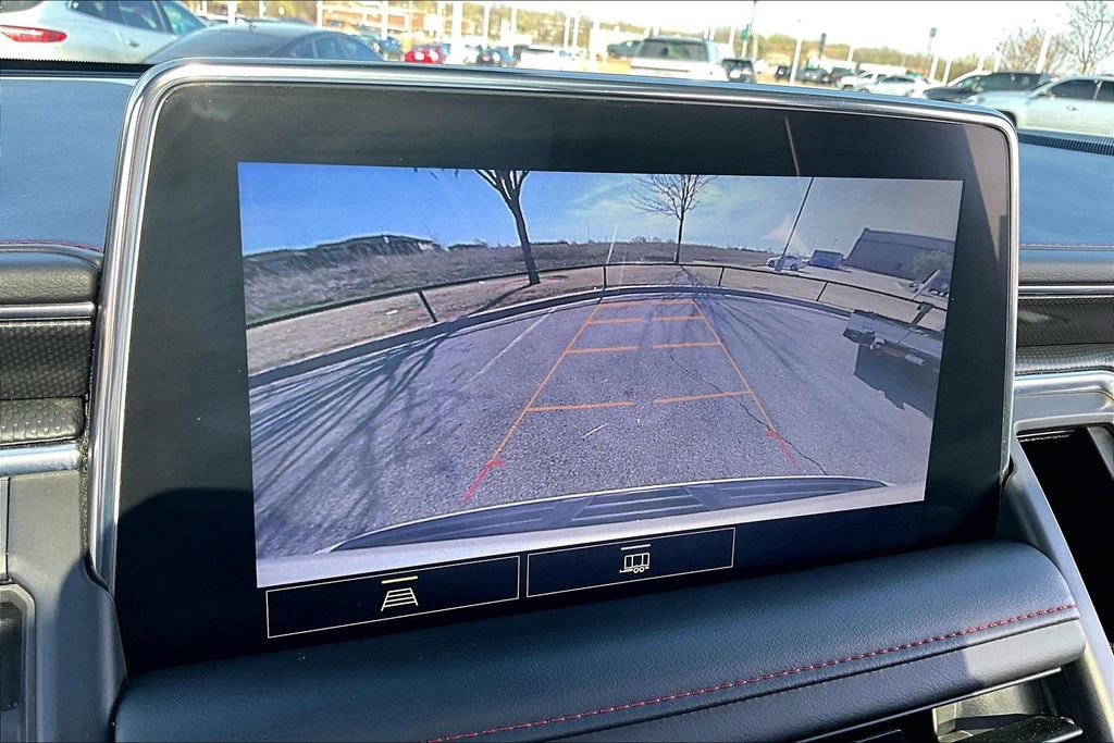 Used 2021 Chevrolet Tahoe RST AWD/4WD image 23