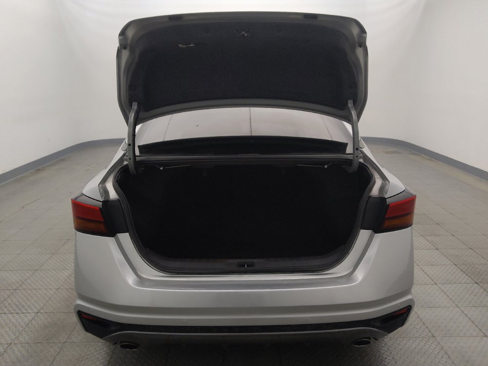 Used 2020 Nissan Altima 2.5 SR FWD image 29