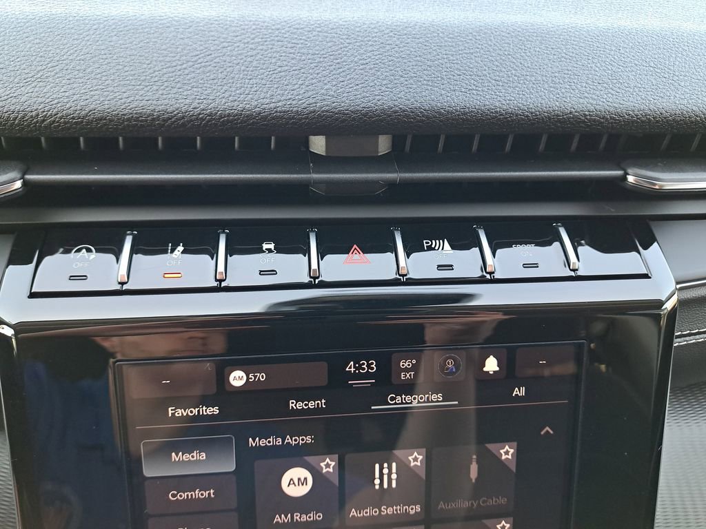 Used 2023 Jeep Grand Cherokee L Laredo image 26