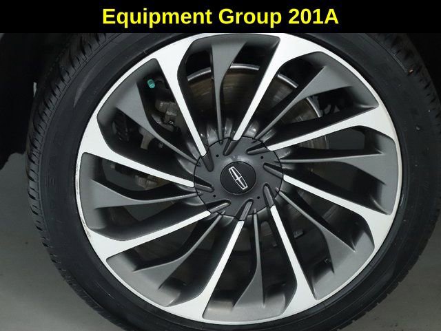 Certified 2023 Lincoln Aviator Reserve w/ Equipment Group 201A image 12