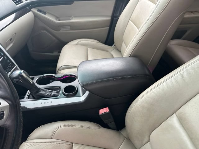 Used 2015 Ford Explorer Limited FWD image 12