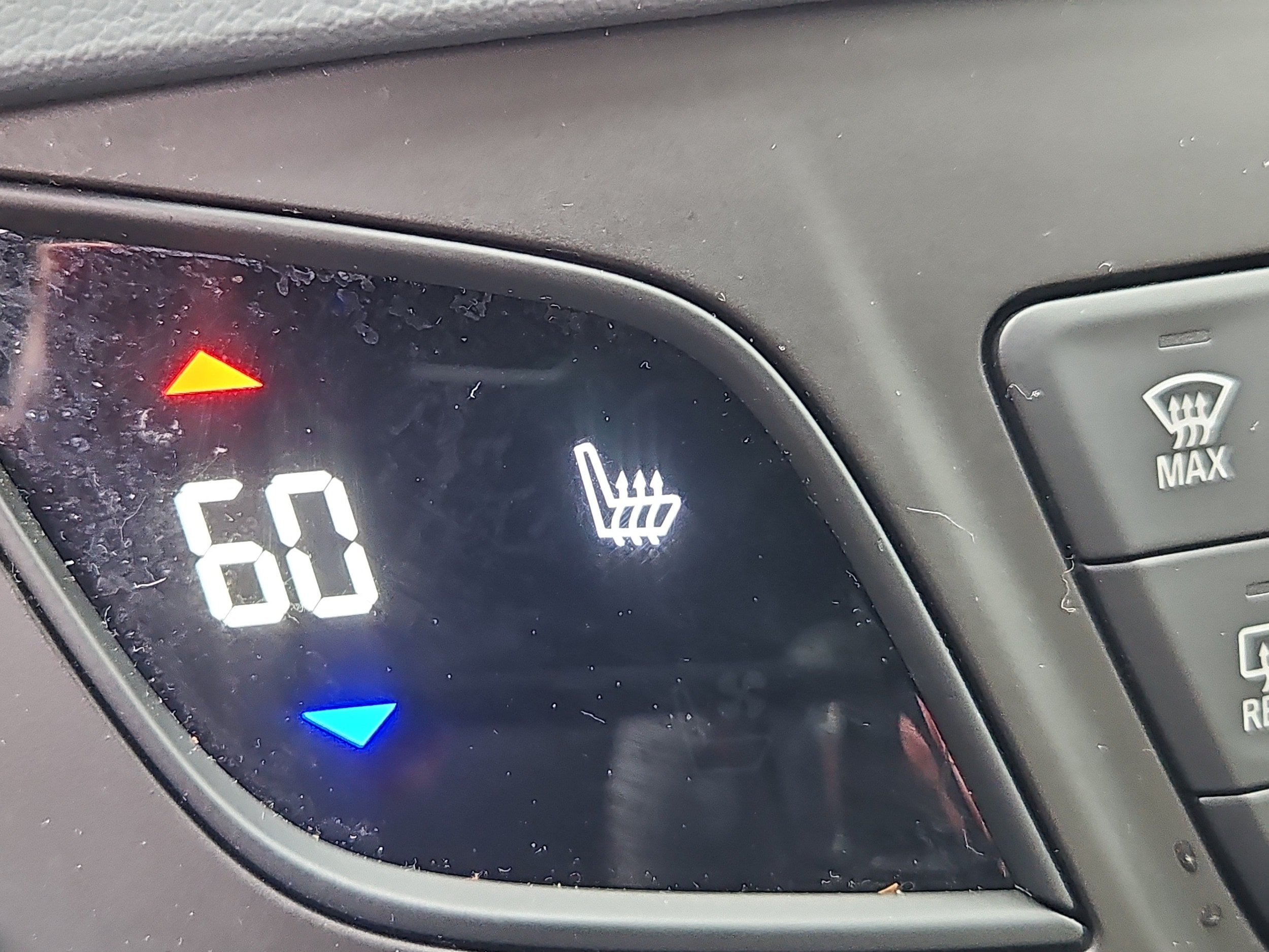 Used 2020 Buick Envision Essence FWD image 12