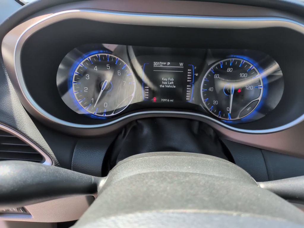 Certified 2023 Chrysler Voyager LX FWD image 21