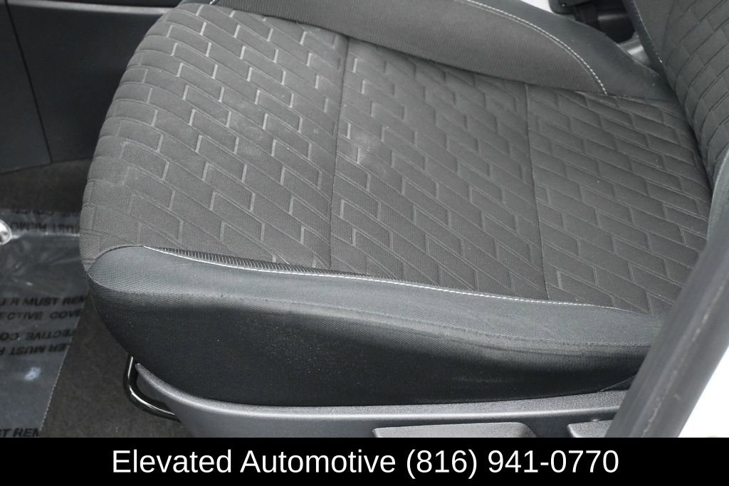 Used 2021 Nissan Kicks S FWD image 15